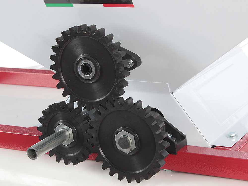 PIGIATRICE GRANDE MANUALE IN ACCIAIO SMALTATO - immagine 8